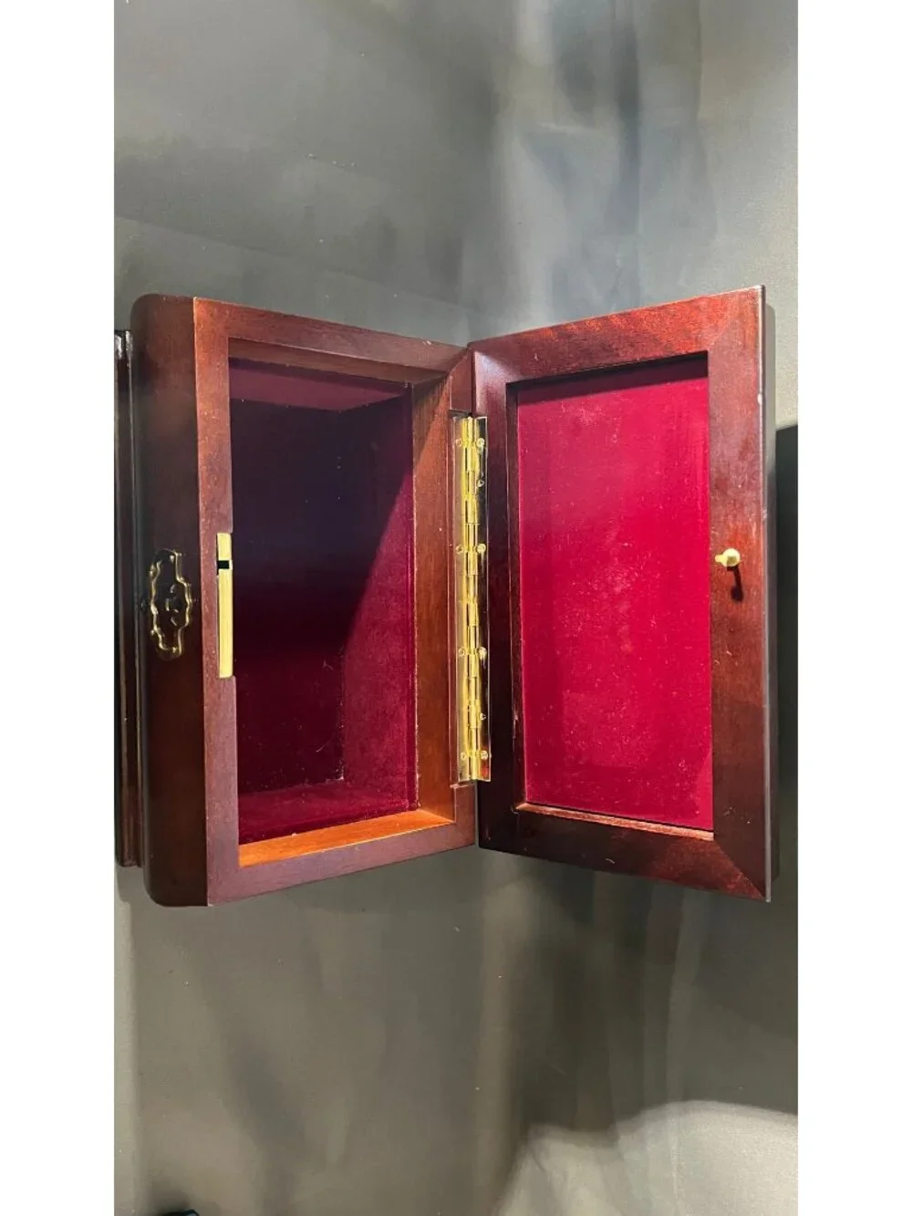 Vintage Wooden Jewelry Box With Red Velvet Interior & Key Closure